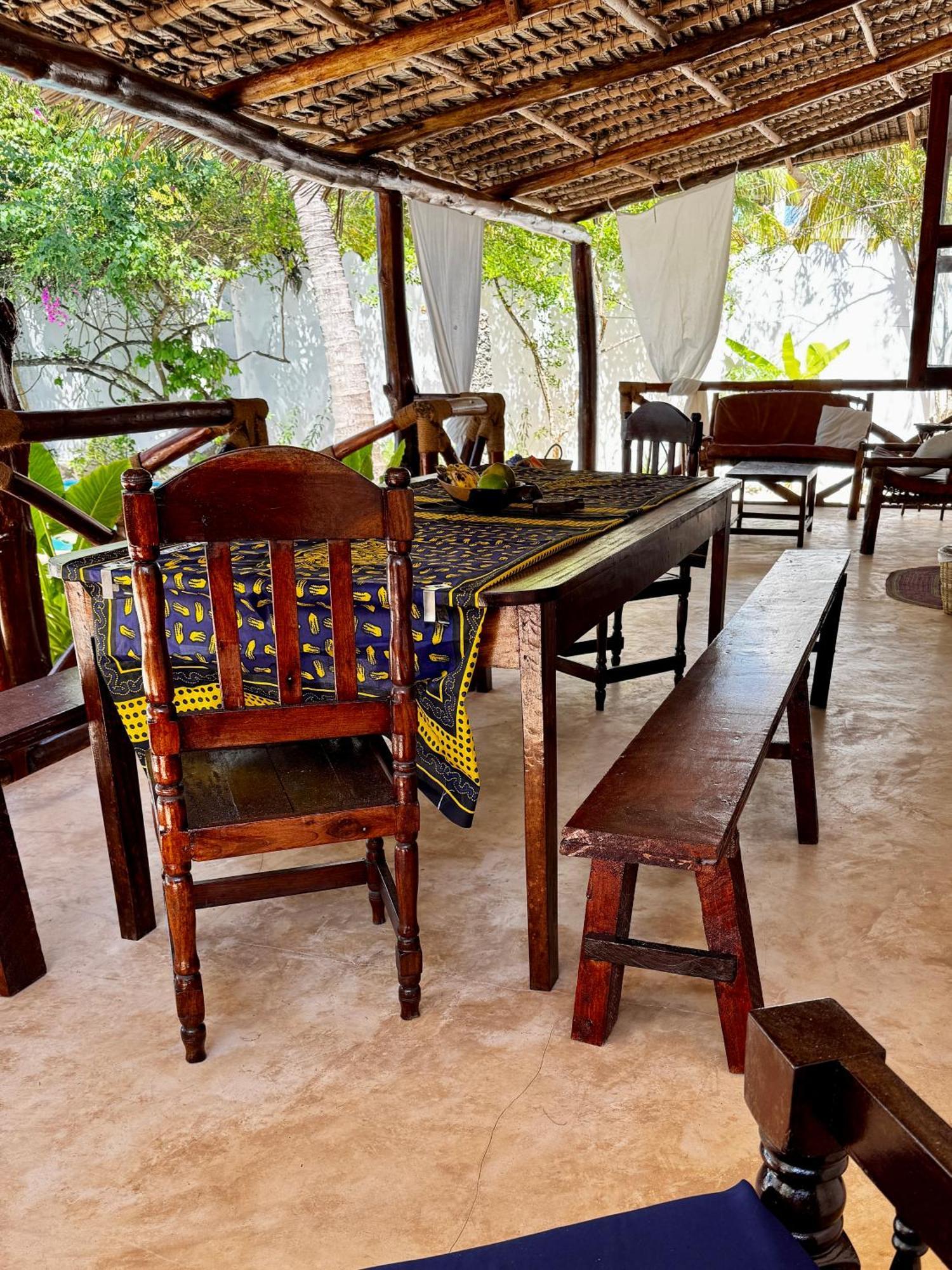 Villa Kipara - Private Beach & Pool Pwani Mchangani Exteriör bild